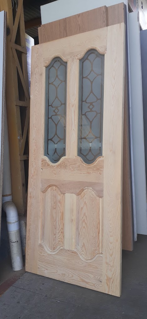 puerta de madera en morelia